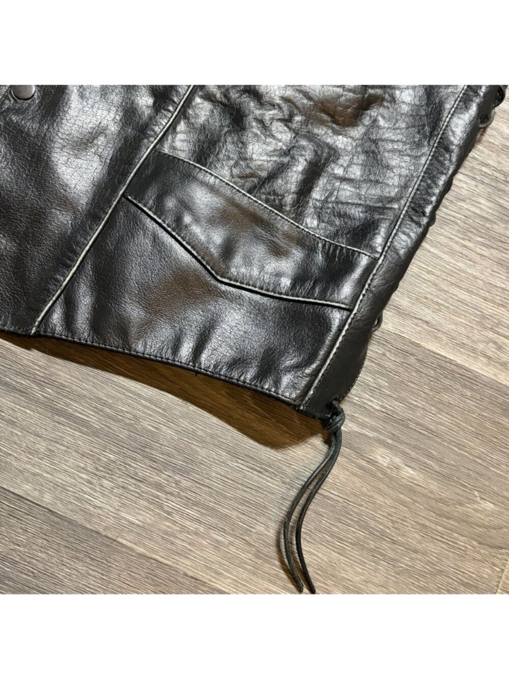 Vintage Xelement Motorcycle Leather Vest Black XL Mayhem Skull Wings Side Laces - Picture 9 of 14
